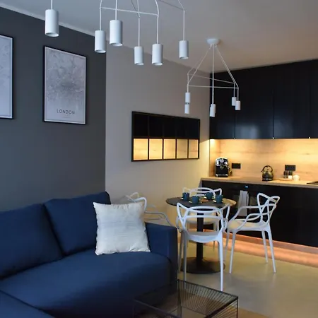 Uroczy Z Widokiem I Darmowym Parkingiem