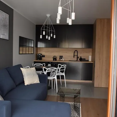 Uroczy Z Widokiem I Darmowym Parkingiem