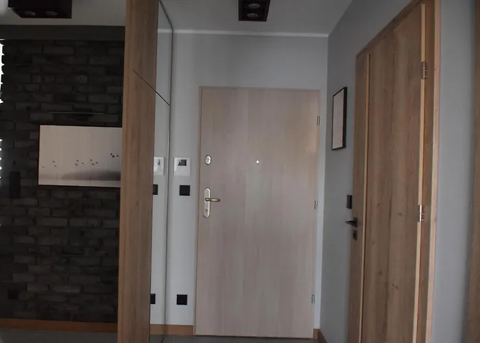 Uroczy Z Widokiem I Darmowym Parkingiem