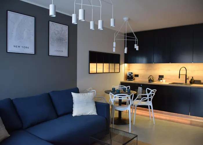 Uroczy Z Widokiem I Darmowym Parkingiem