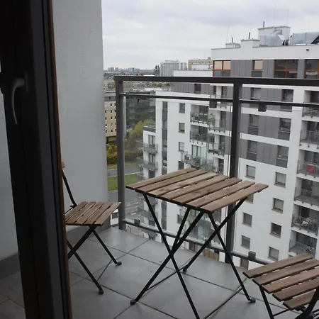 Uroczy Z Widokiem I Darmowym Parkingiem * Poznan